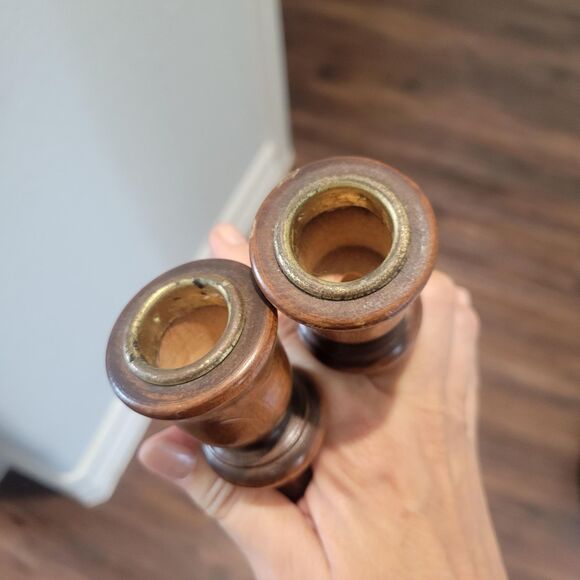 Vtg pair of hand turned candlestick holders 7" tall - Picture 9 of 10